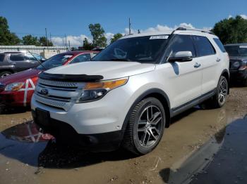  Salvage Ford Explorer