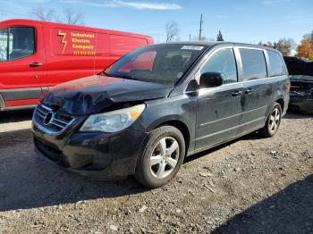  Salvage Volkswagen Routan