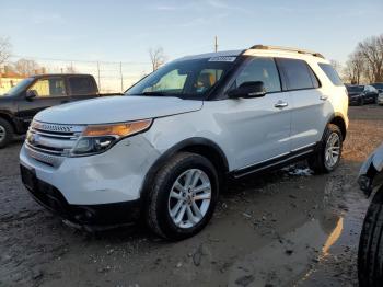  Salvage Ford Explorer