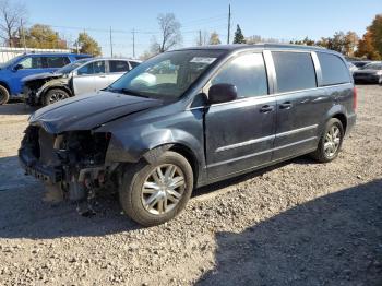  Salvage Chrysler Minivan