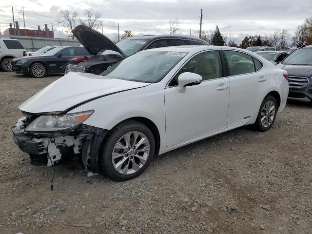  Salvage Lexus Es