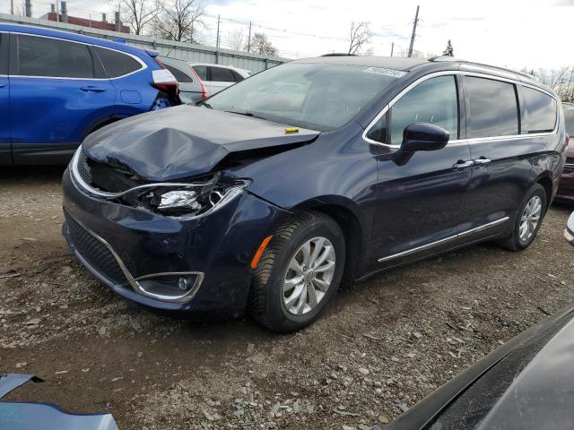  Salvage Chrysler Pacifica