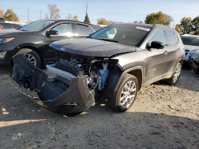  Salvage Jeep Compass