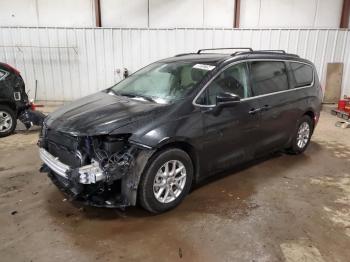  Salvage Chrysler Pacifica