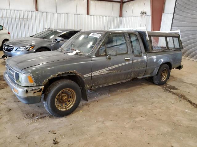  Salvage Toyota Pickup
