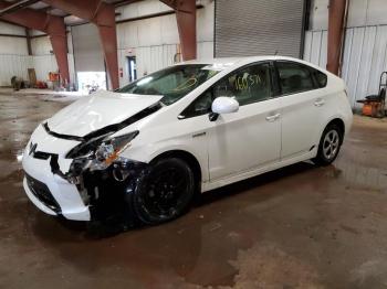  Salvage Toyota Prius