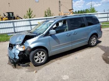  Salvage Chrysler Minivan