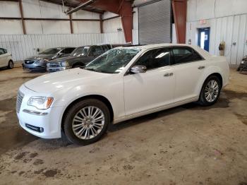  Salvage Chrysler 300