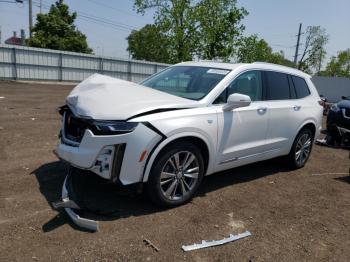  Salvage Cadillac XT6