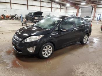 Salvage Ford Fiesta