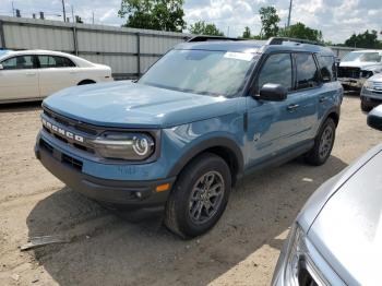  Salvage Ford Bronco