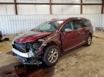  Salvage Chrysler Pacifica
