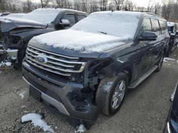  Salvage Ford Expedition