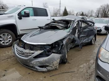  Salvage Hyundai SONATA