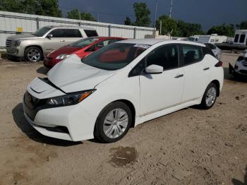  Salvage Nissan LEAF