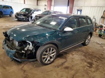  Salvage Volkswagen Golf