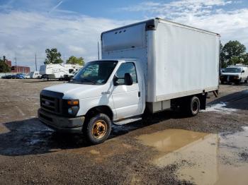  Salvage Ford Econoline E450 Super Duty
