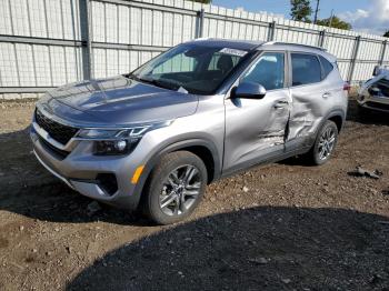  Salvage Kia Seltos