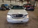 Lincoln Towncar Signature Limited Image 6