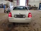Lincoln Towncar Signature Limited Image 4