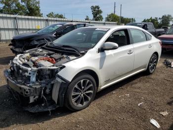  Salvage Toyota Avalon
