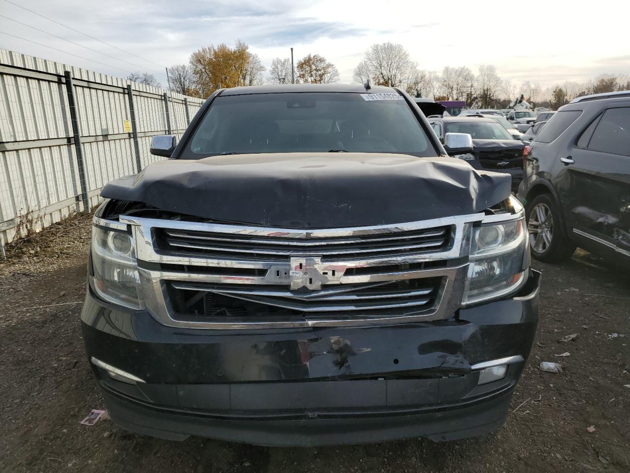 Chevrolet Suburban K1500 Ltz Image 4