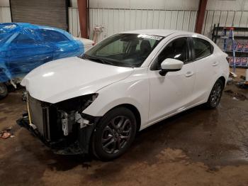  Salvage Toyota Yaris