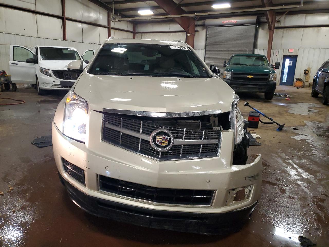 Cadillac SRX Luxury Collection Image 11