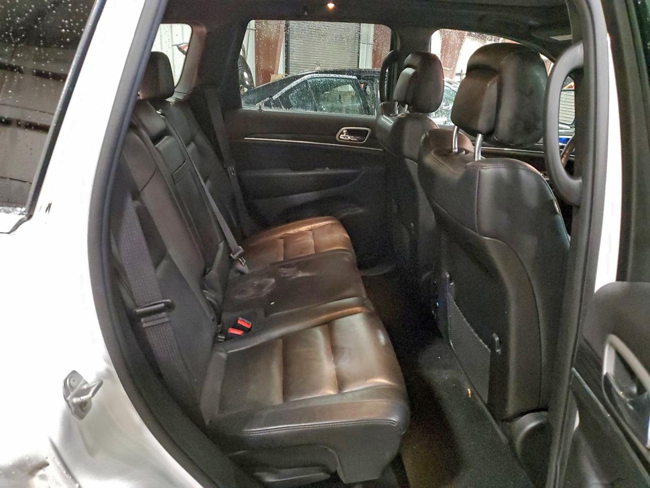 Jeep Grand Cherokee Limited Image 10