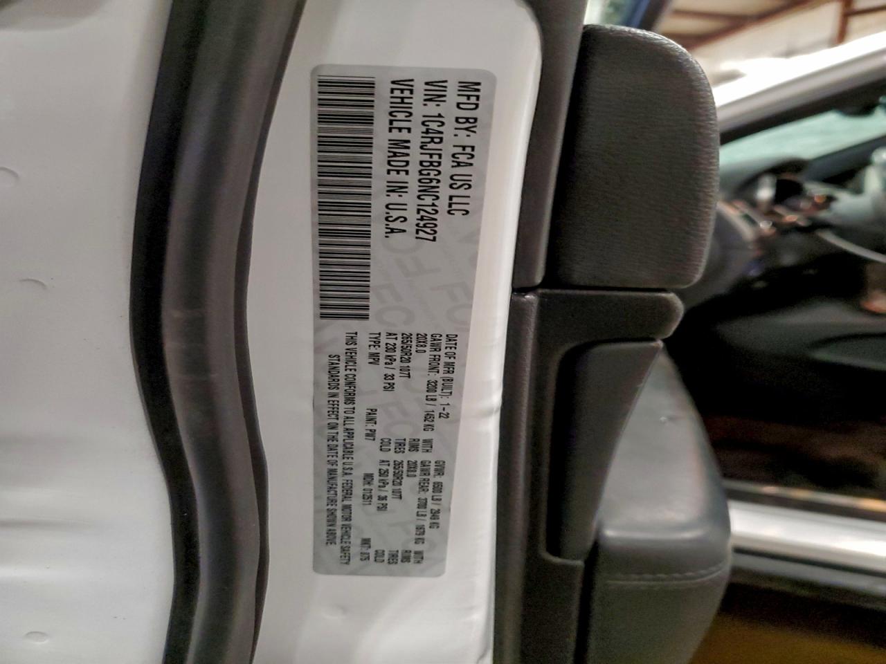 Jeep Grand Cherokee Limited Image 14