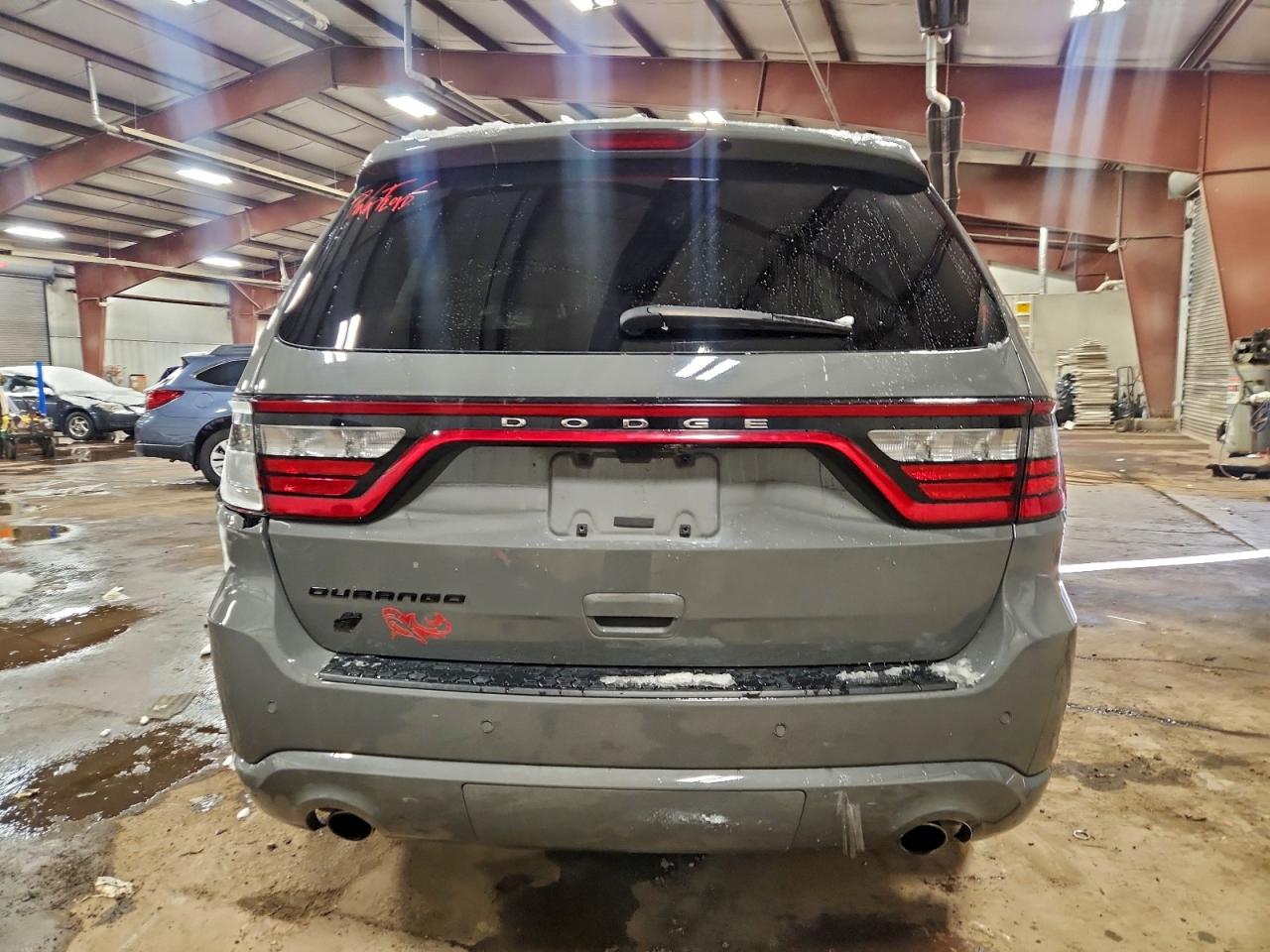 Dodge Durango Sxt Image 2