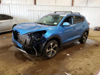  Salvage Hyundai TUCSON