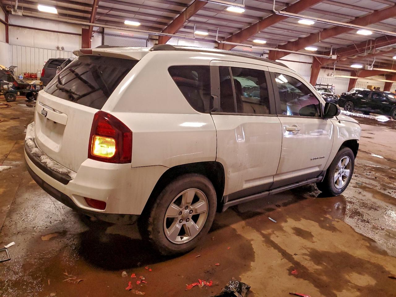 Jeep Compass Sport Image 3