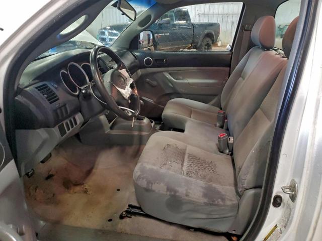 Toyota Tacoma Image 7