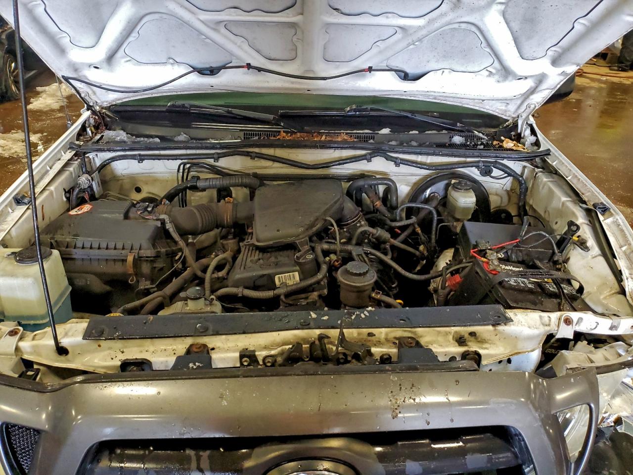 Toyota Tacoma Image 11