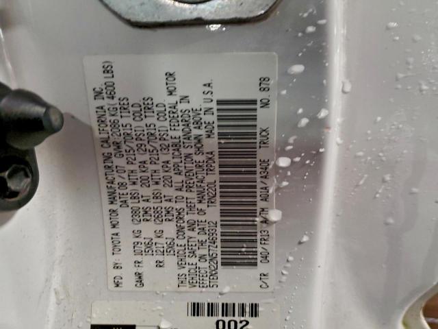 Toyota Tacoma Image 10