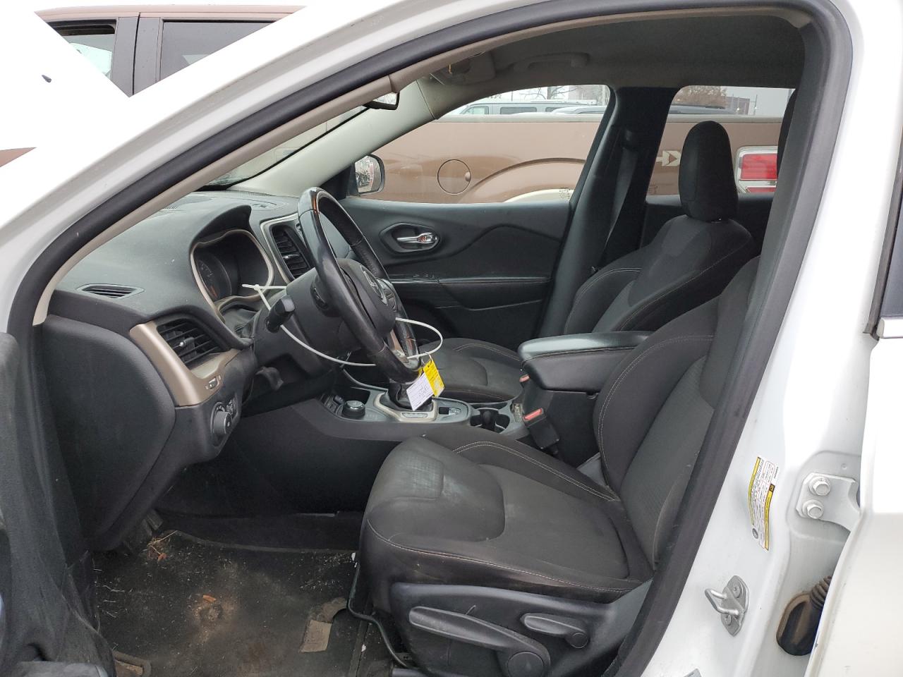 Jeep Grand Cherokee Latitude Image 7