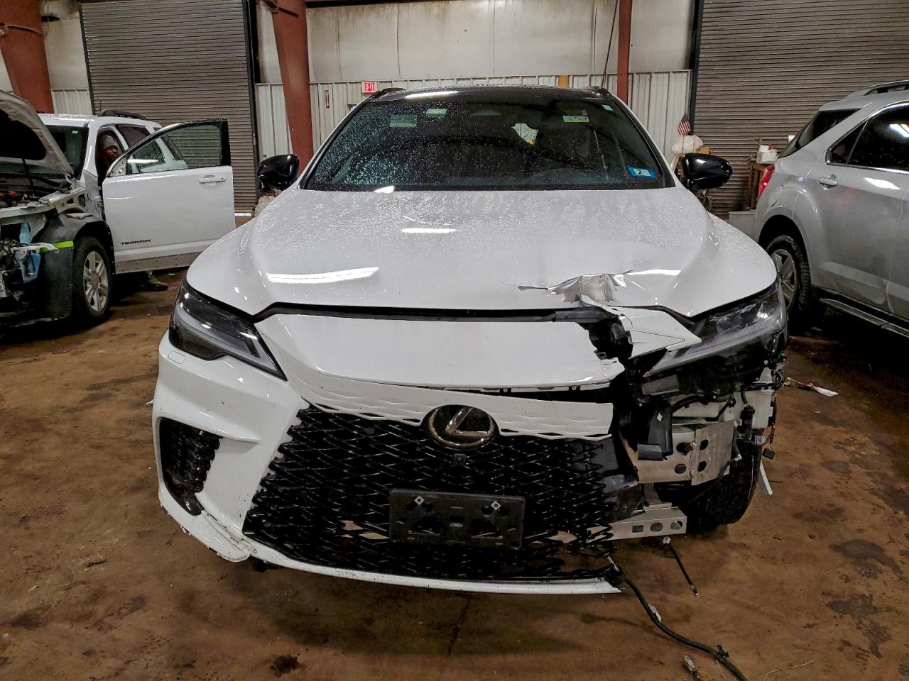 Lexus RX 500h F Sport Image 12