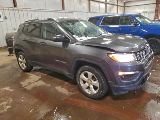 Jeep Compass Latitude Image 2