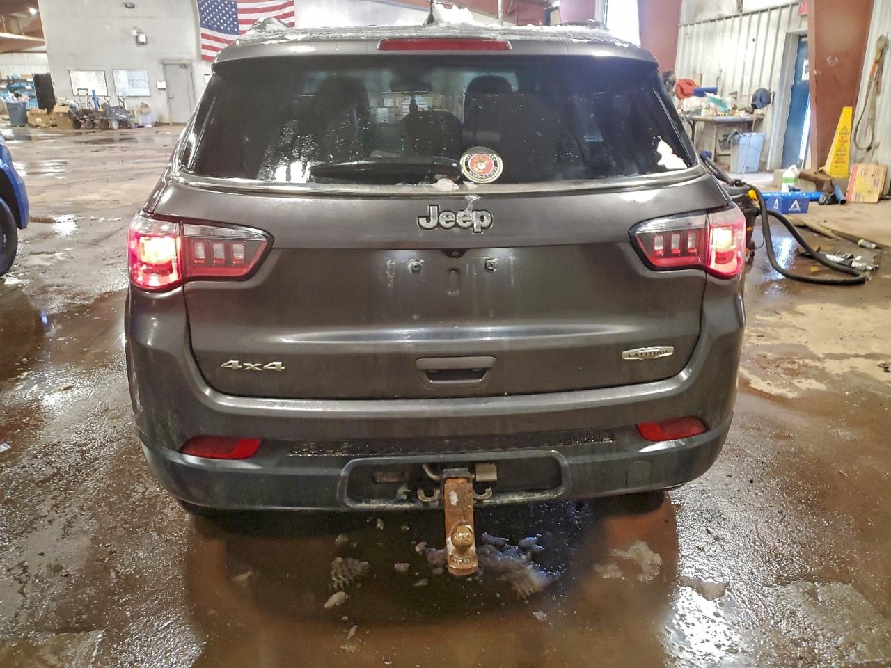 Jeep Compass Latitude Image 4