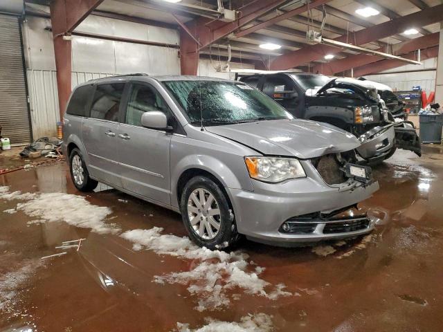 Chrysler Minivan Touring Image 3