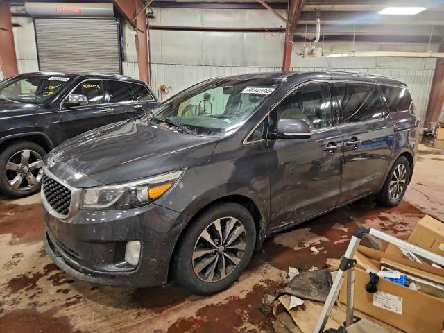  Salvage Kia Sedona