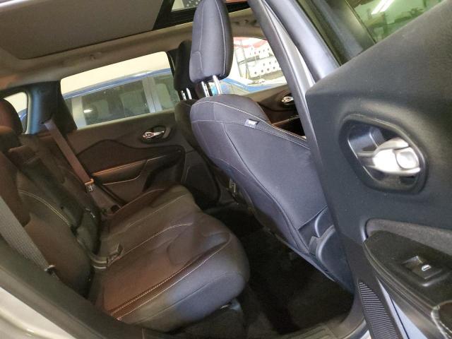 Jeep Grand Cherokee Latitude Image 11