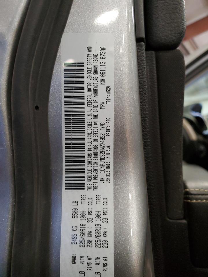 Jeep Grand Cherokee Latitude Image 2