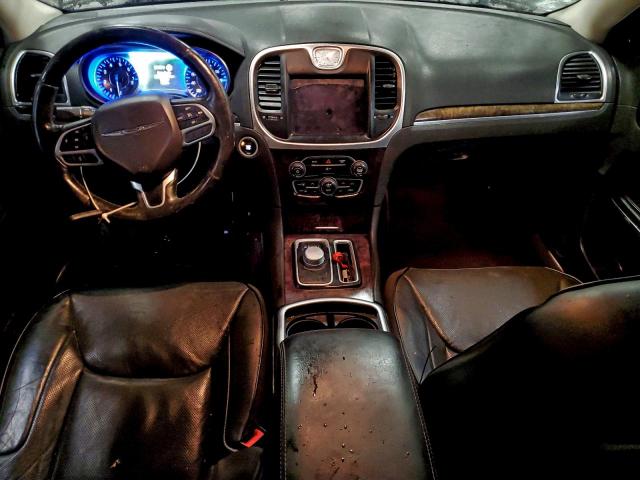 Chrysler 300 Image 10