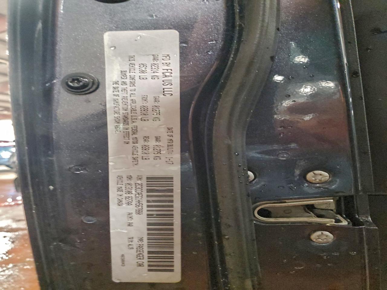 Chrysler 300 Image 8