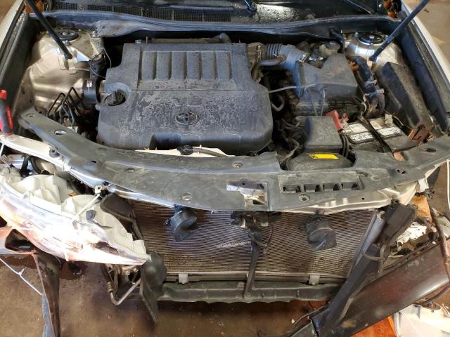 Toyota Camry Se Image 12