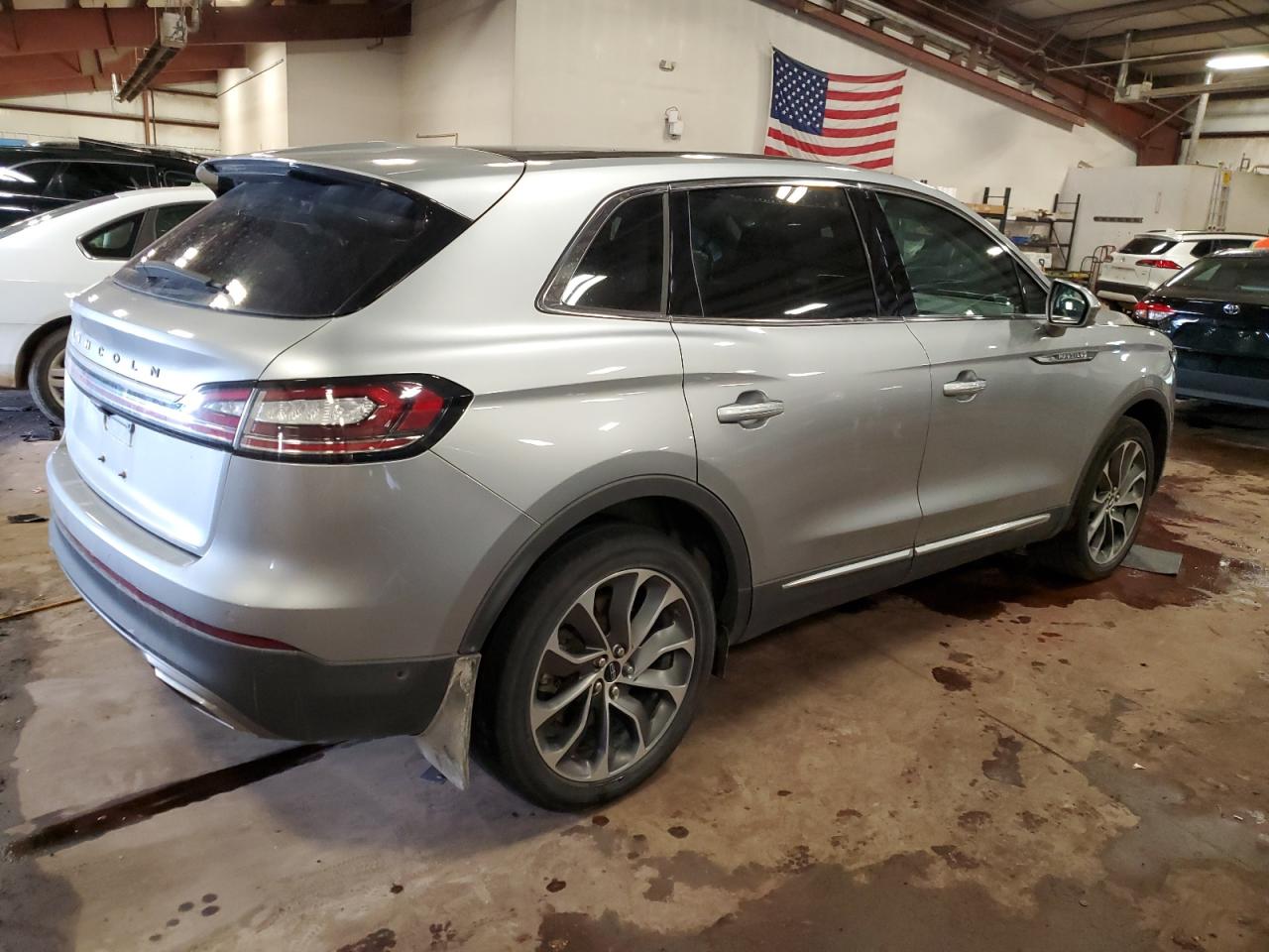 Lincoln Nautilus Reserve Image 13