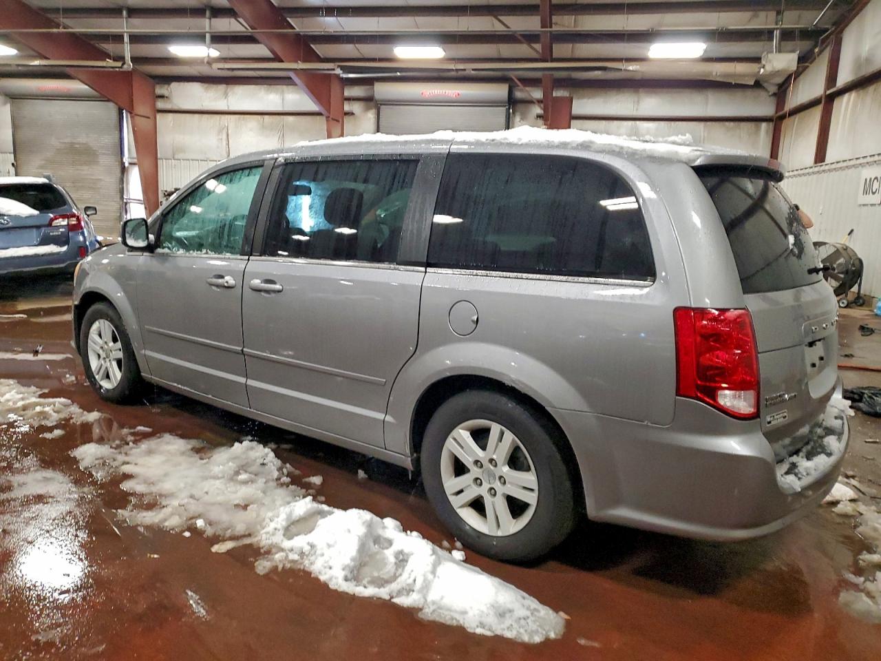 Dodge Caravan Crew Image 7