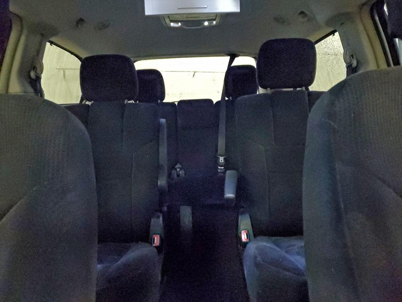 Dodge Caravan Crew Image 4